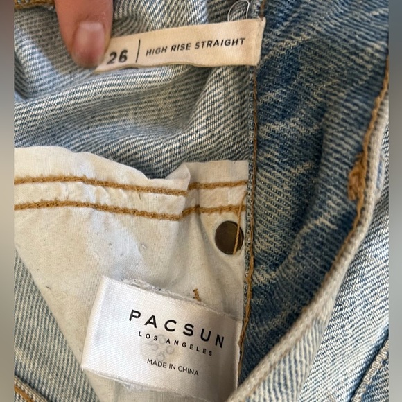 Pac Sun Blue Button Up Denim High Rise Jeans Straight Leg 26" X 25” Knee Rip - Picture 3 of 9